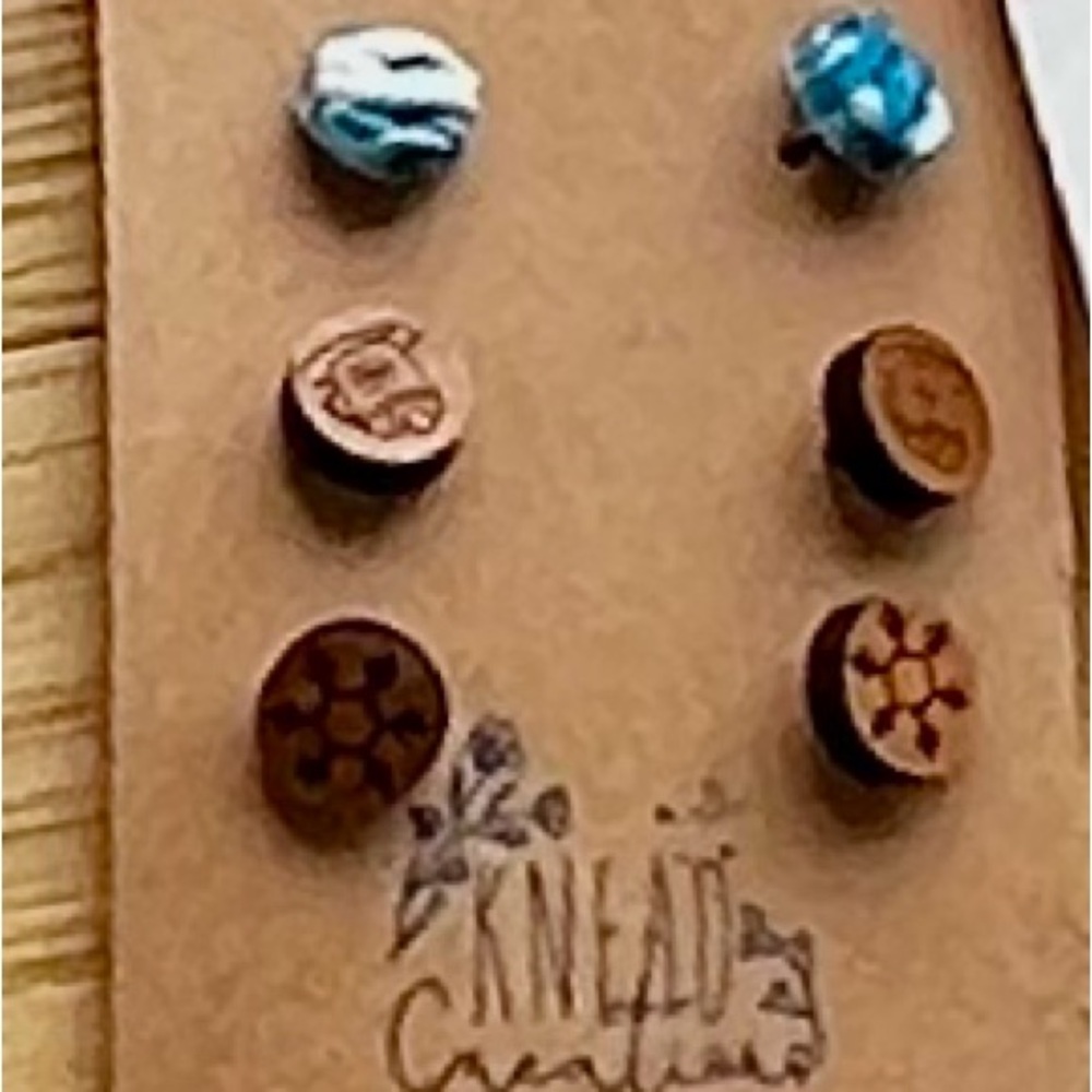 Knead Creations Brown and Blue Earrings Set